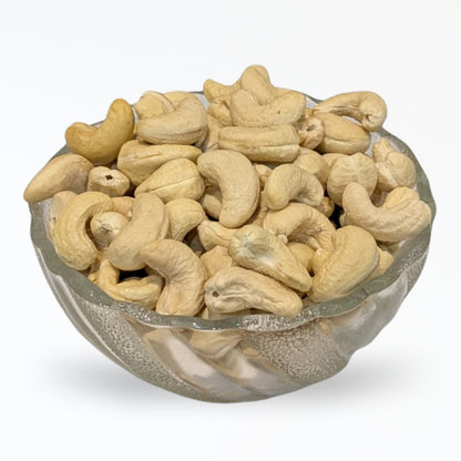 Whole Cashew – Naturally Rich Cashews